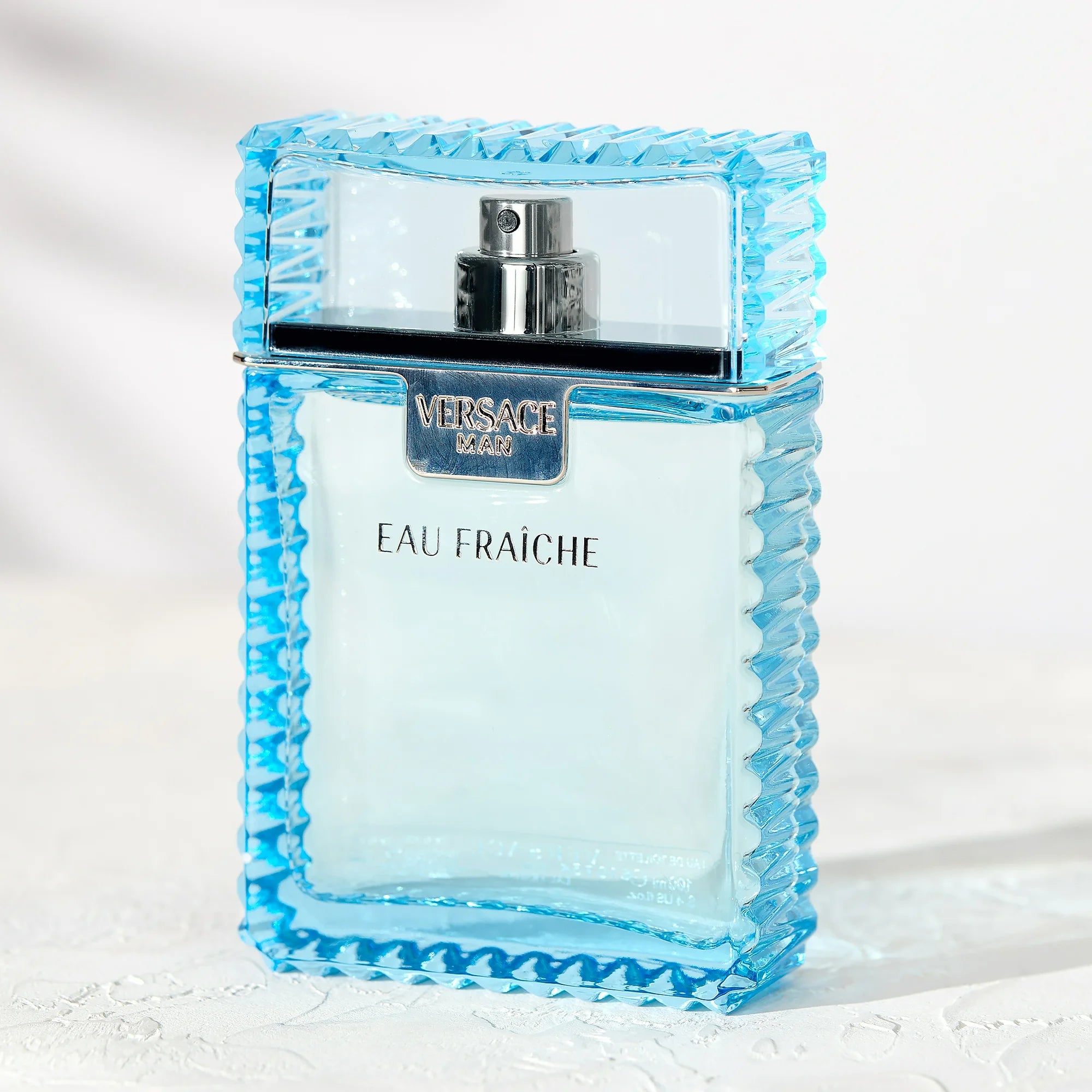 Versace Man Eau Fraiche- Eau De Toilette Spray 3.4 Oz